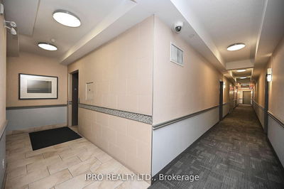 Unit 303 — 3075 Thomas St, Mississauga - Churchill Meadows image-0-3