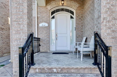119 Coastline Dr, Brampton - Bram West image-0-1