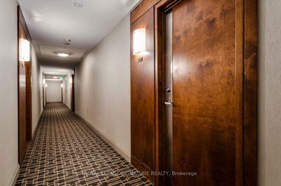 Unit 1707 — 55 Strathaven Dr, Mississauga - Hurontario image-0-2