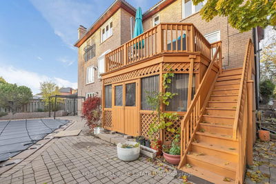 4640 Beaufort Terr, Mississauga - Central Erin Mills image-0-1