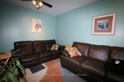Unit Lower — 74 Constance St, Toronto - High Park-Swansea image-0-3