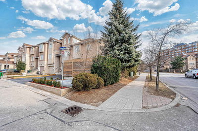 21 Pioneer Ave, Toronto - Mount Dennis image-0-1