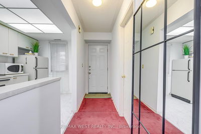 Unit 79 — 55 Bristol Rd, Mississauga - Hurontario image-0-3