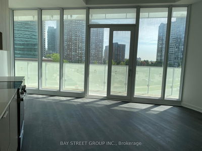 Unit 321 — 3900 Confederation Pkwy, Mississauga - City Centre image-0-4