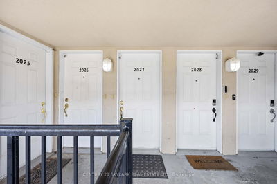 Unit 2027 — 3043 Finch Ave, Toronto - Humbermede image-0-2