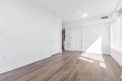 Unit 706 — 556 Marlee Ave, Toronto - Yorkdale-Glen Park image-0-4