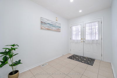 28 Wildsky Rd, Brampton - Fletcher's Creek South image-0-2