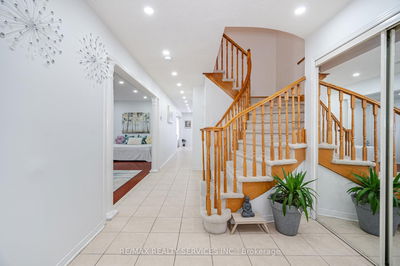28 Wildsky Rd, Brampton - Fletcher's Creek South image-0-4