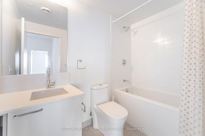 Unit 614 — 3005 Pine Glen Rd, Oakville - Westmount image-0-4