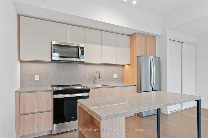 105 - 15 Maryport Ave St, Toronto, M3M 0E2 | Image 2