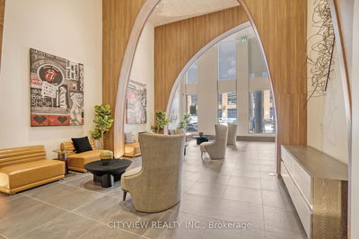Unit 1104 — 270 Dufferin St, Toronto - South Parkdale image-0-3