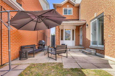 184 Queen St, Mississauga - Port Credit image-0-1