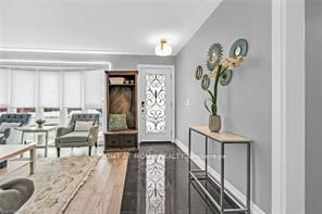 5372 Spruce Ave, Burlington, L7L 1N7 | Image 2