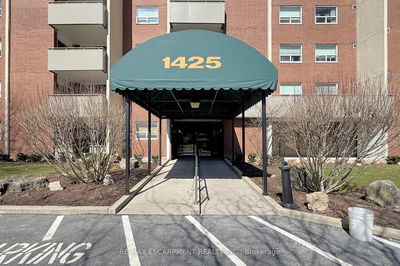 Unit 802 — 1425 Ghent Ave, Burlington - Brant image-0-3