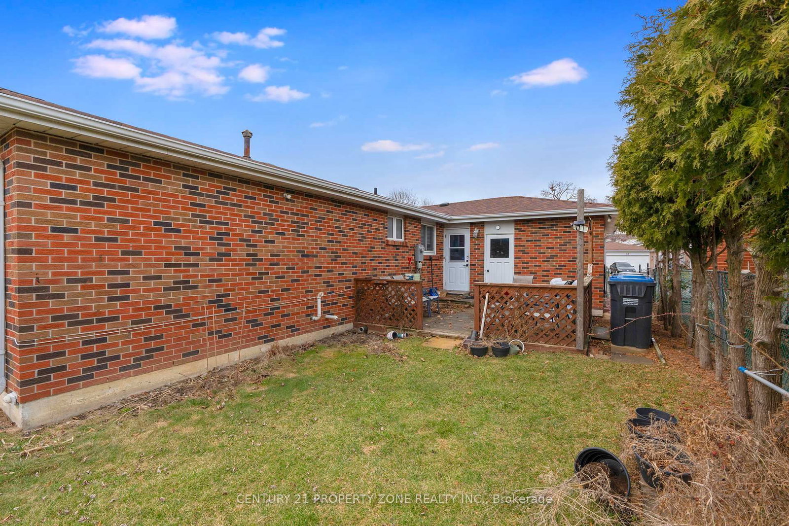 Listing Image 11