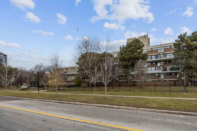 Unit 332 — 2 Valhalla Inn Rd, Toronto - Etobicoke West Mall image-0-1