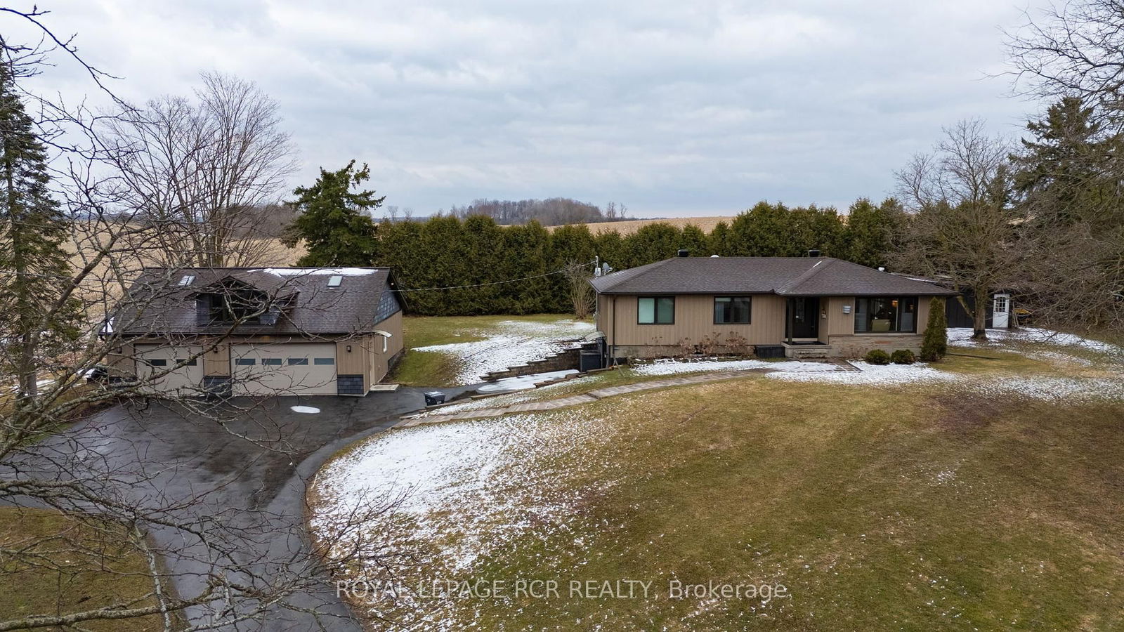 Detached House sold at 9213 Castlederg Sideroad, Caledon, Rural Caledon, L7E 0S8 - MLS: W12043116