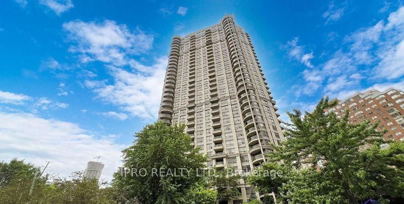 home for lease on 909-310 Burnhamthorpe Road W