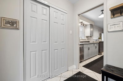 93 Willowridge Rd, Toronto - Willowridge-Martingrove-Richview image-0-4