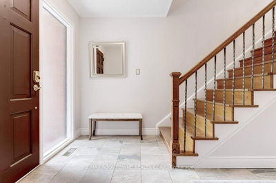 1187 Lambeth Rd, Oakville - Falgarwood image-0-3