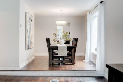 1187 Lambeth Rd, Oakville - Falgarwood image-0-4