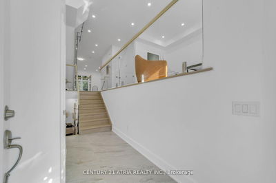 47 Eighth St, Toronto - New Toronto image-0-1