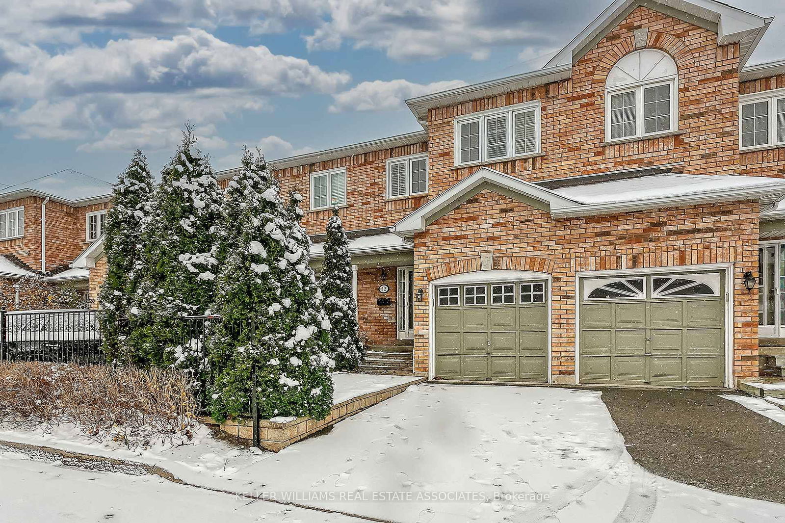 Townhouse leased at 12-2350 Britannia Road, Mississauga, Streetsville, L5M 6A7 - MLS: W12044102