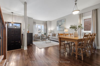 45 Elder Ave, Toronto - Long Branch image-0-3