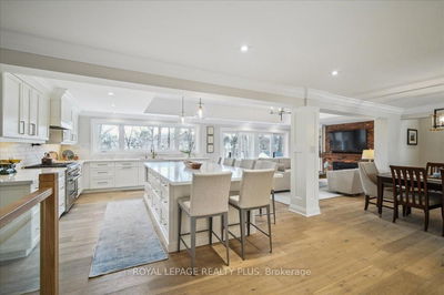 385 River Side Dr, Oakville - Central image-0-4