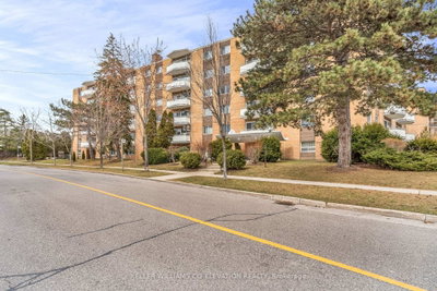 Condo sold at 607-30 Allanhurst Drive, Toronto, Ontario, M9A 4J8 - Edenbridge-Humber Valley - MLS: W12045630