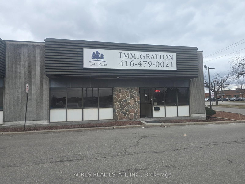 4 - 2470 Lucknow Dr, Mississauga, L5S 1J9 | Image 2