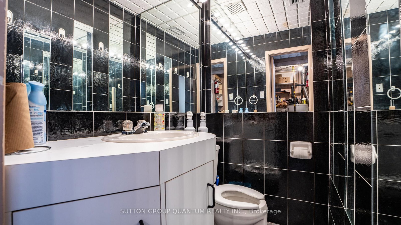 5291 Lakeshore Road, Unit 6 - Photo 10