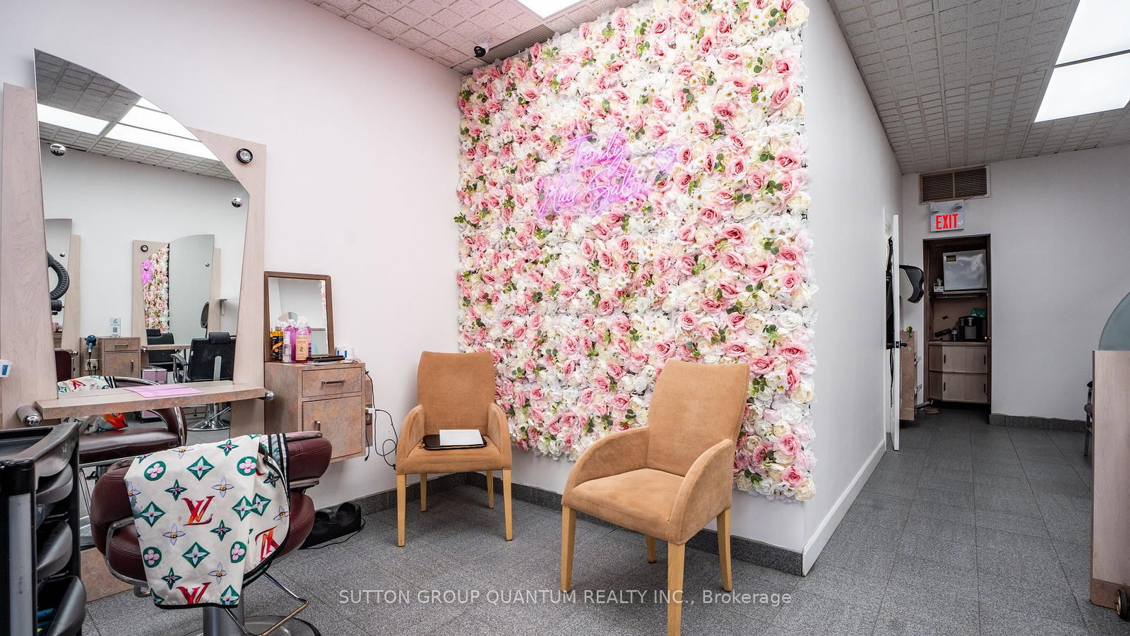 5291 Lakeshore Road, Unit 6 - Photo 8