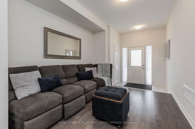 480 Silver Maple Rd, Oakville - Joshua Meadows image-0-3