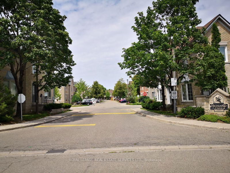 home for lease on 117-455 Apache Court