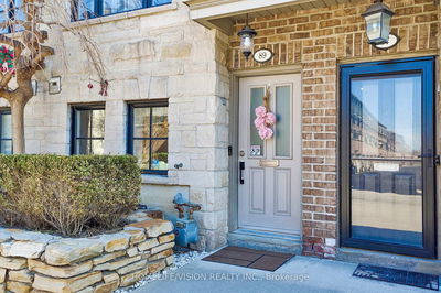 89 Ruby Lang Lane, Toronto - Mimico image-0-1