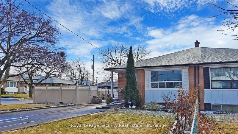 home for sale on 23 Garfield Crescent