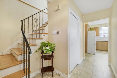 77 Shendale Dr, Toronto - Elms-Old Rexdale image-0-2