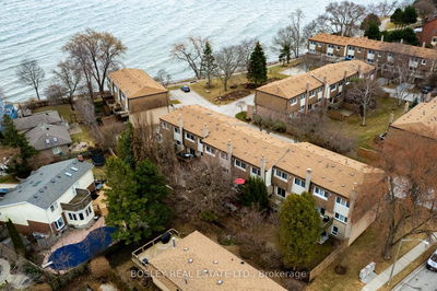 Unit 3 — 2098 Marine Dr, Oakville - BR Bronte