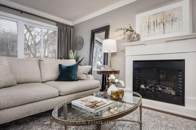 Unit 3 — 2098 Marine Dr, Oakville - Bronte image-0-3