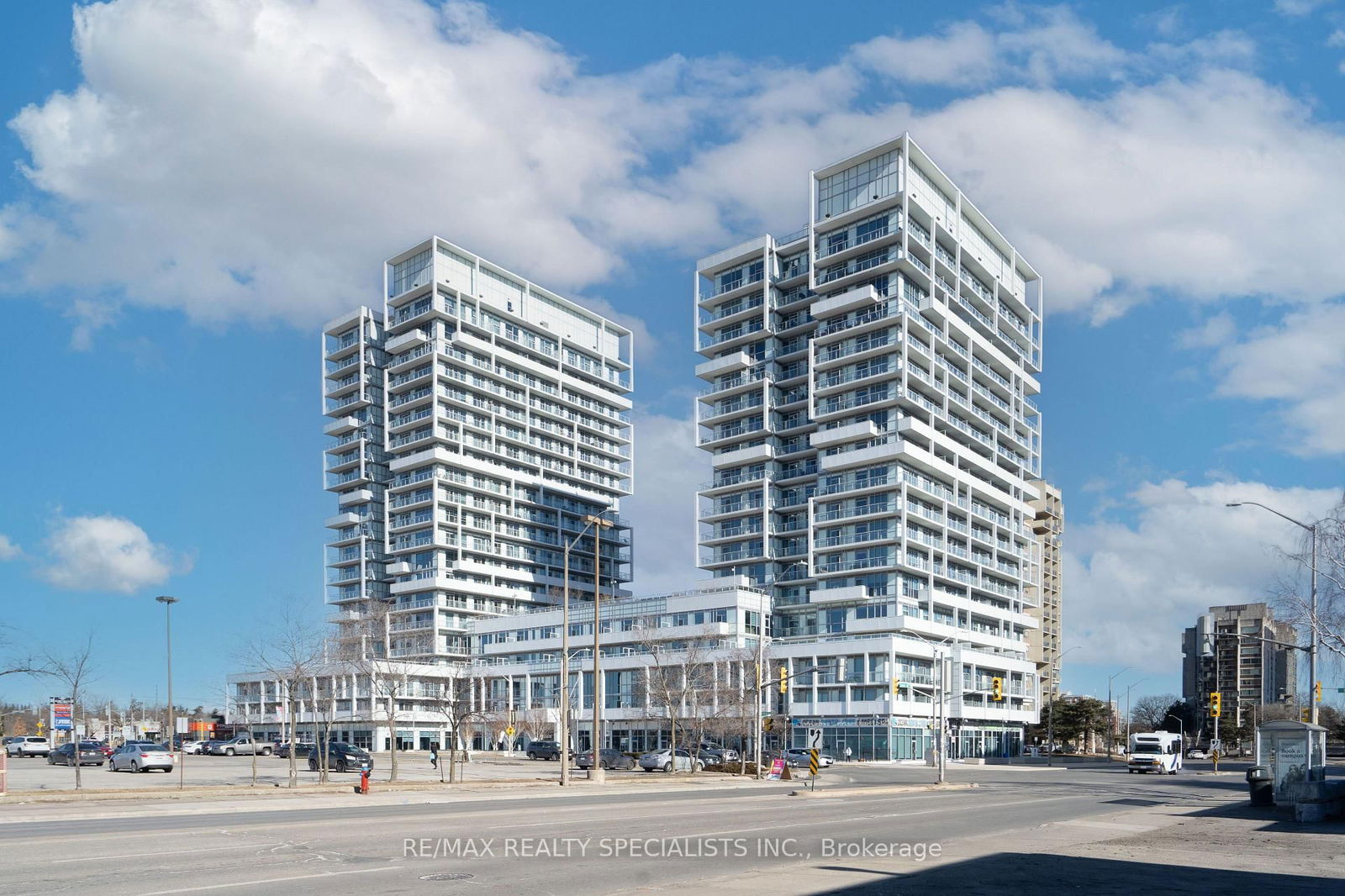 Condo for lease at 313-65 Speers Road, Oakville, Queen Elizabeth, L6K 0J1 - MLS: W12051407
