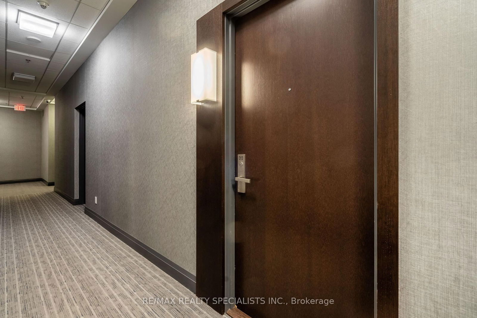 Condo for lease at 313-65 Speers Road, Oakville, Queen Elizabeth, L6K 0J1 - MLS: W12051407