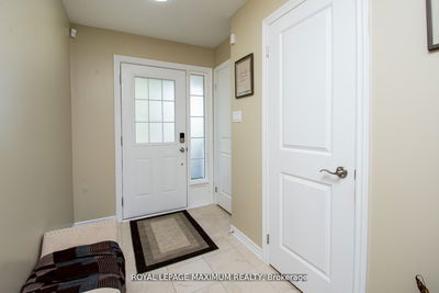 Unit 8 — 31 Townline, Orangeville - Orangeville image-0-3