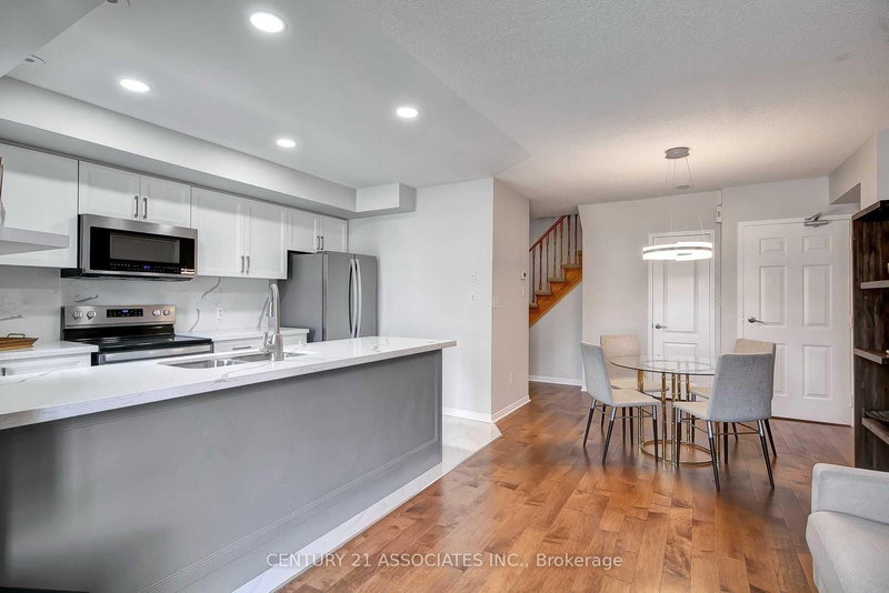 12 - 615 Shoreline Dr, Mississauga, L5B 4K4 | Image 3