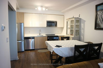 Unit 315 — 3100 keele St, Toronto - Downsview-Roding-CFB image-0-2