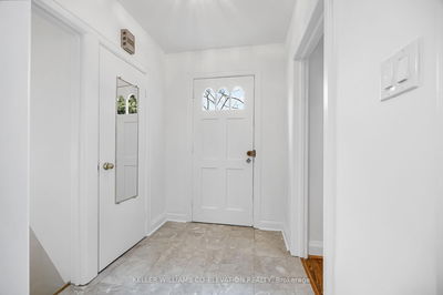 1001 Kipling Ave, Toronto - Islington-City Centre West image-0-4