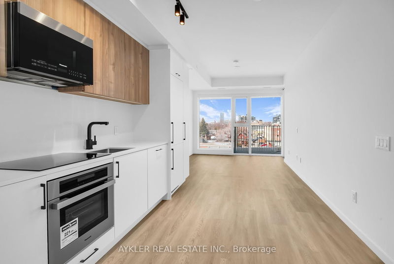 home for lease on 508-689 The Queensway N/A