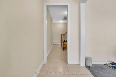 3373 Sixth Lane, Oakville - GO Glenorchy image-0-2
