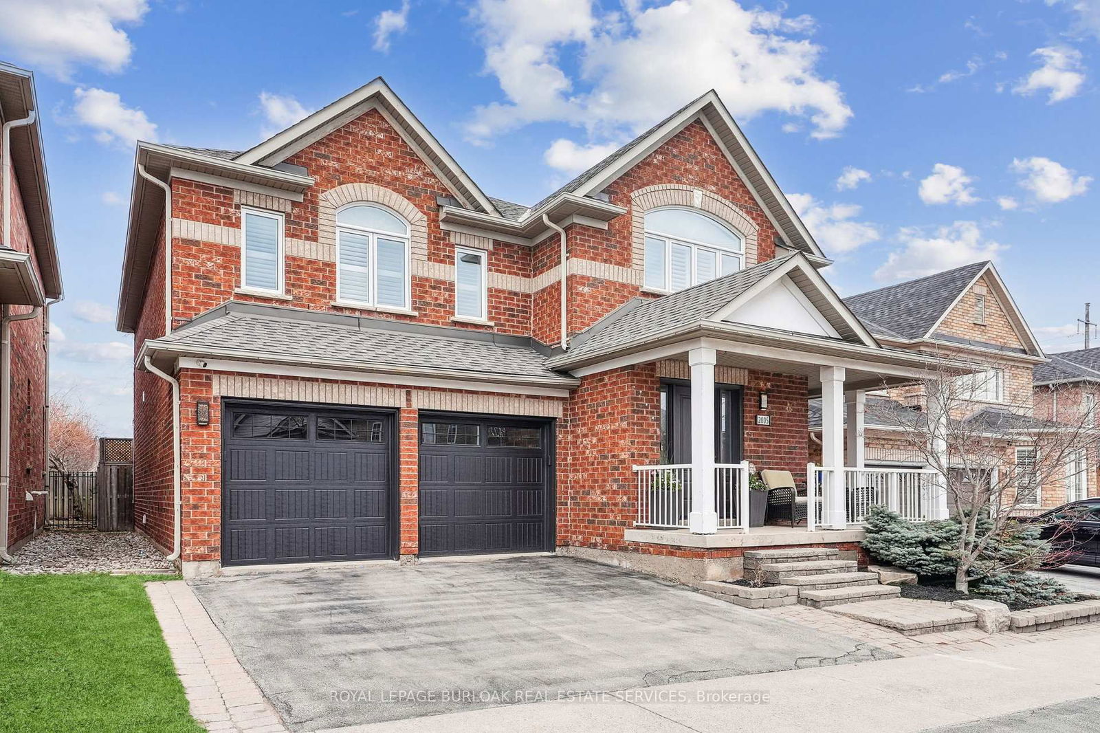 Detached House sold at 2005 Quinte Street, Burlington, Orchard, L7L 7B5 - MLS: W12056546
