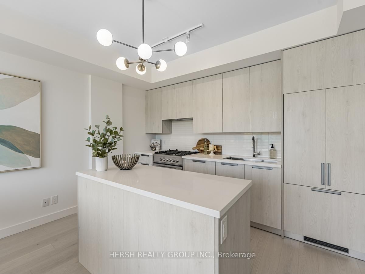 Condo sold at 312-160 Kingsway Crescent, Toronto, Kingsway South, M8X 2S4 - MLS: W12056888